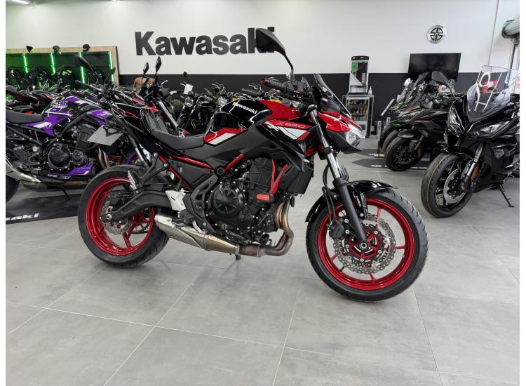 KAWASAKI Z650