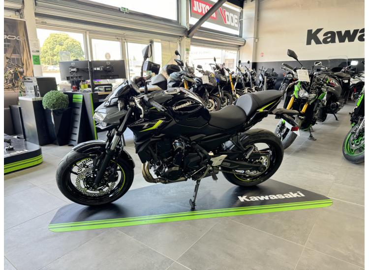 KAWASAKI Z 650
