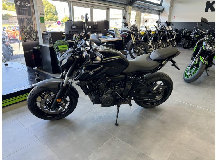 YAMAHA MT-07 (47.5CV)