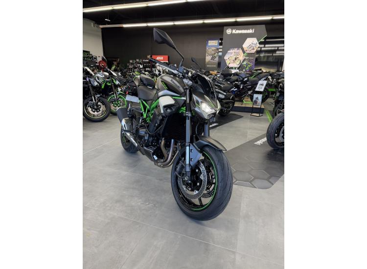 KAWASAKI Z 900